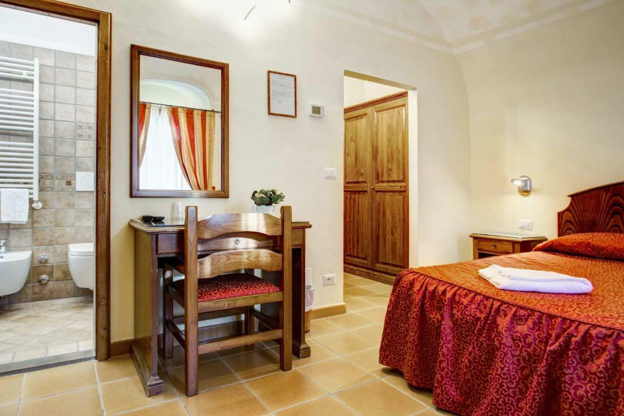 Hotel Residence Villa Rioddi Вольтерра Екстер'єр фото