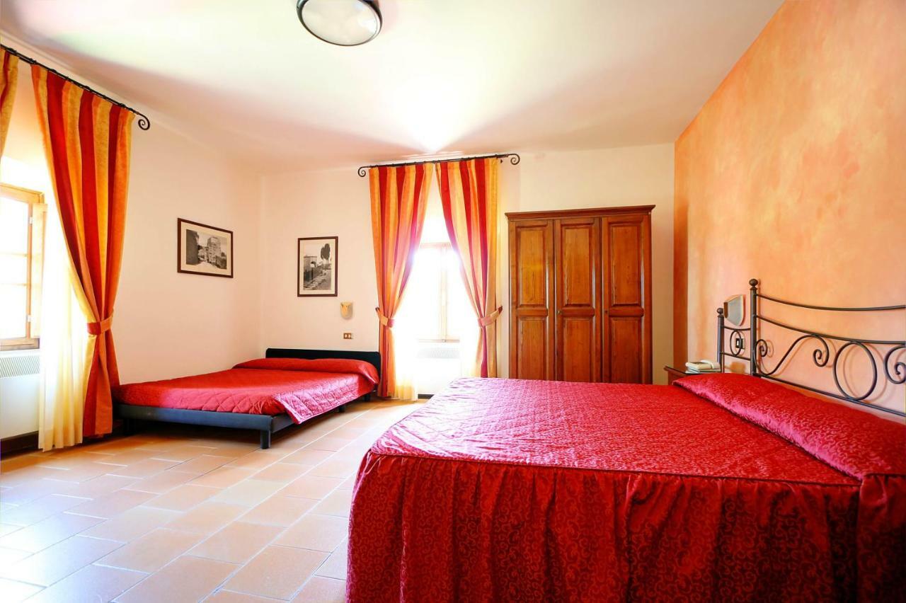 Hotel Residence Villa Rioddi Вольтерра Екстер'єр фото