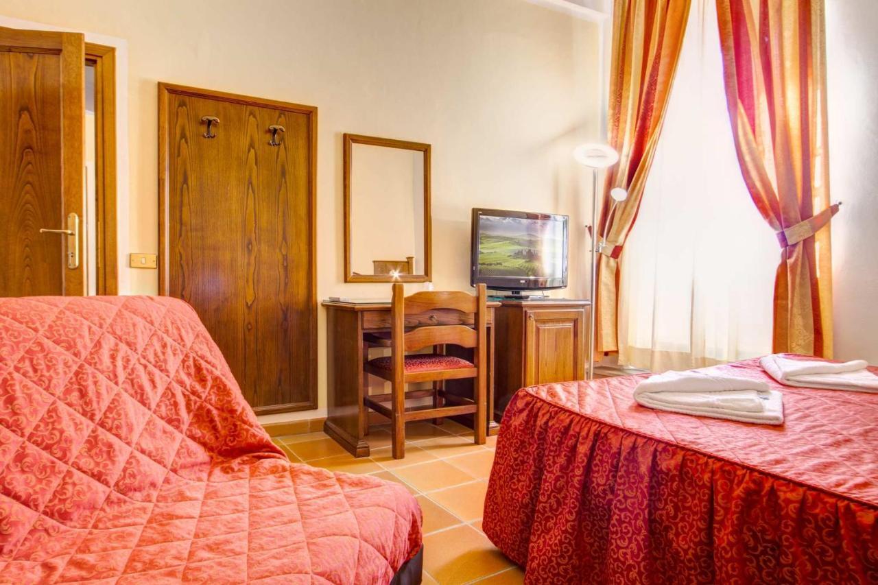 Hotel Residence Villa Rioddi Вольтерра Екстер'єр фото