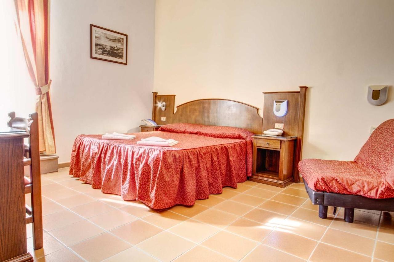 Hotel Residence Villa Rioddi Вольтерра Екстер'єр фото